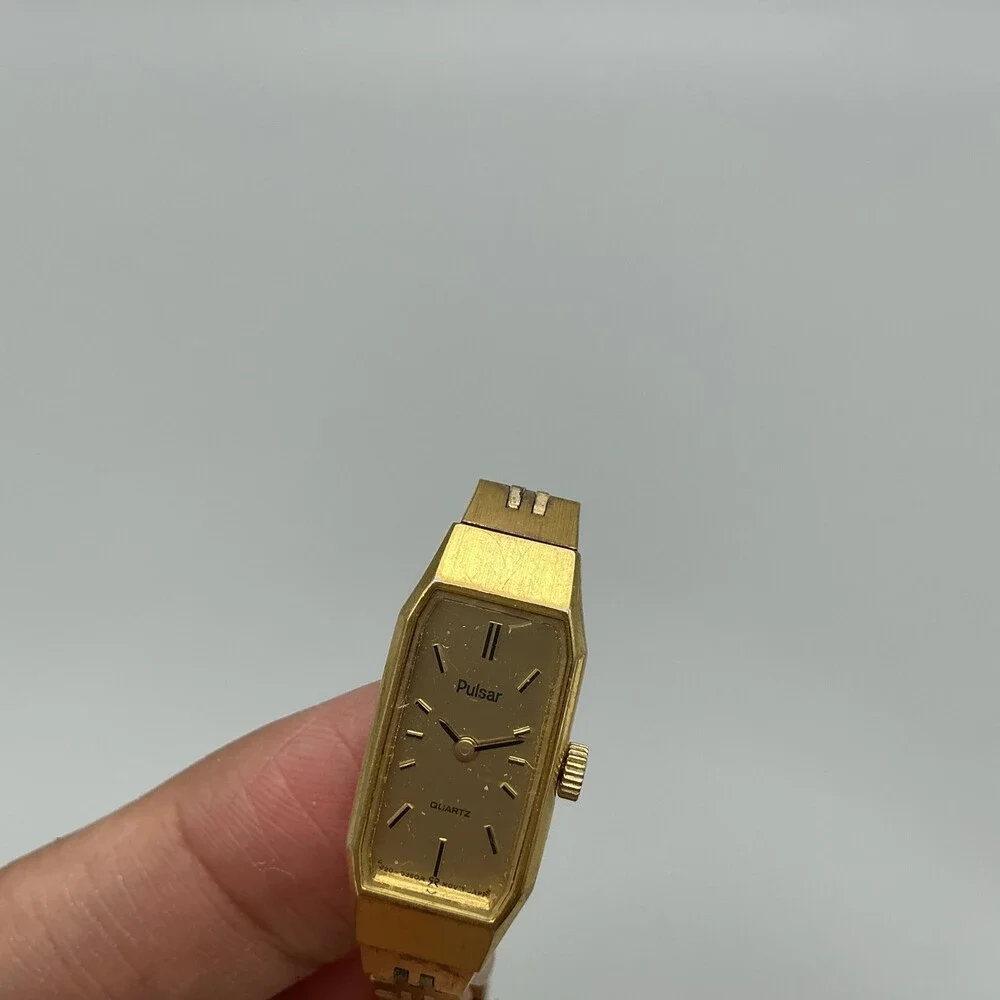 Vintage Pulsar Womens Watch 12mm Gold Tone Rectangle V201-2290 New Battery 5.5